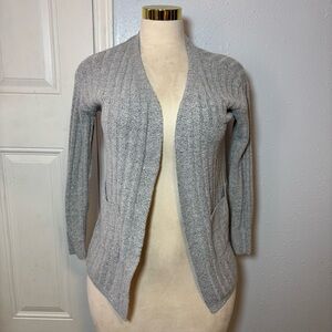No Boundaries Light Gray Ribbed Open-Front Cardigan